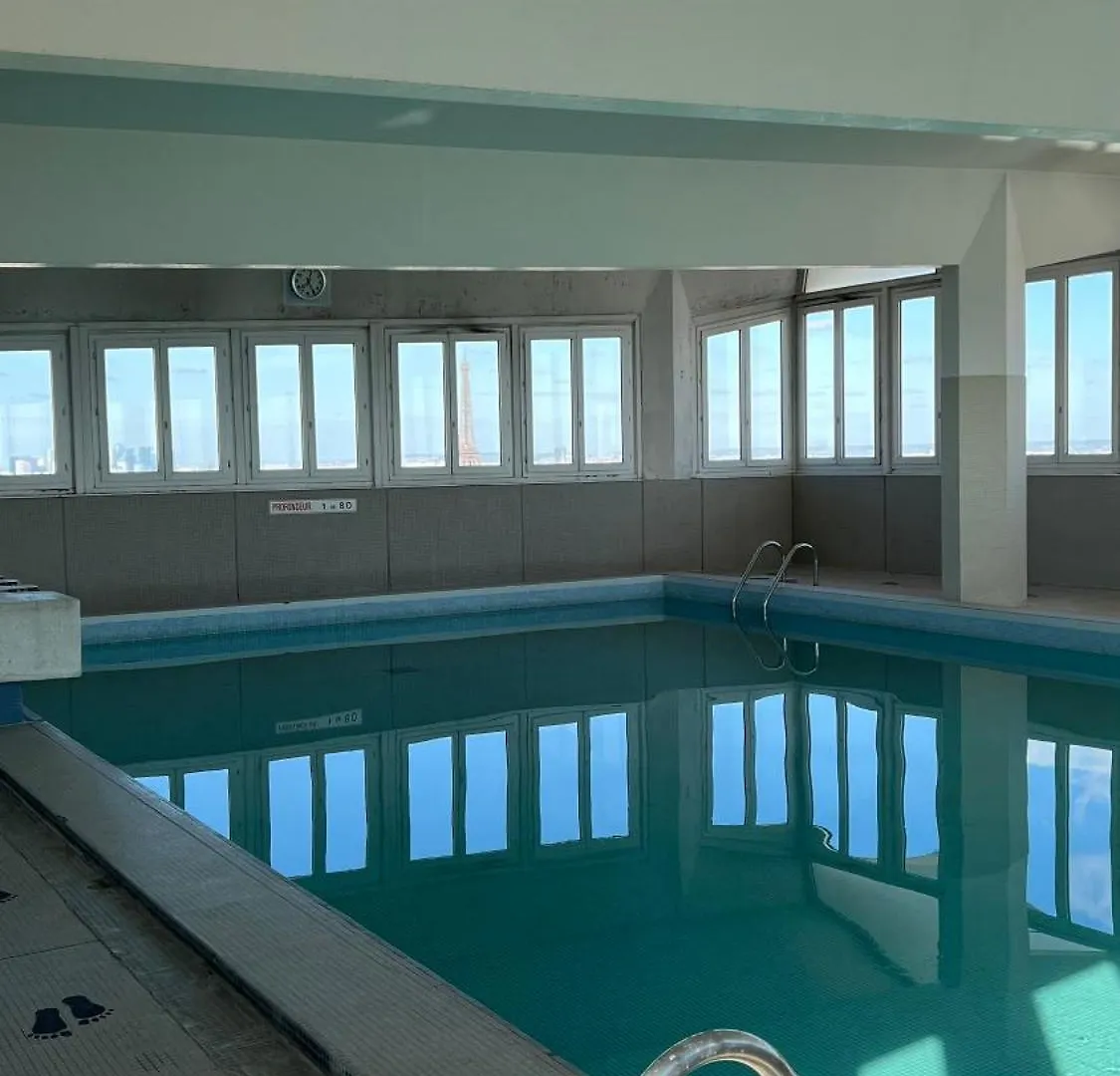Apartment Suite Bella Vista : Piscine & Vue Panoramique Paris